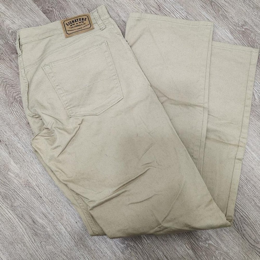 Signature By Levi Strauss & Co. Men's Straight Fit Jeans